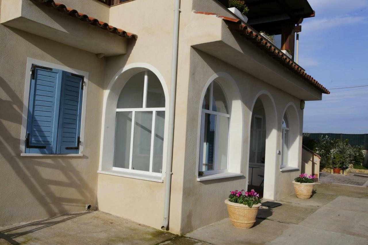 Avion B&B Elmas Extérieur photo